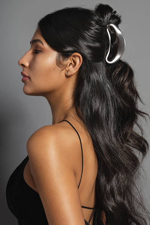 The Hair Edit sculpted clip in models hair