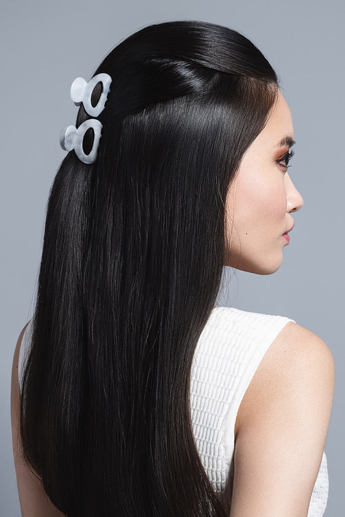 model with Petite Marble Claw Clips in her hair