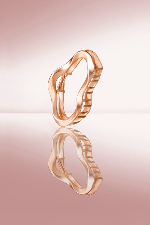 The Hair Edit Goddess Clip lifestyle image