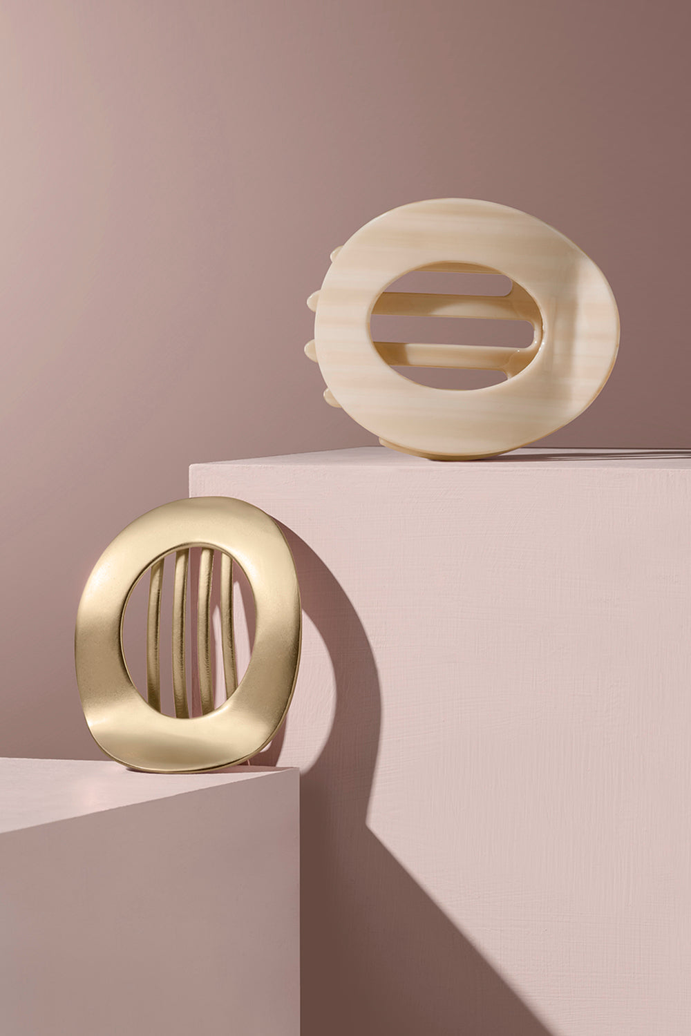 Gilded Ellipse Flat Lay Claw Clip
